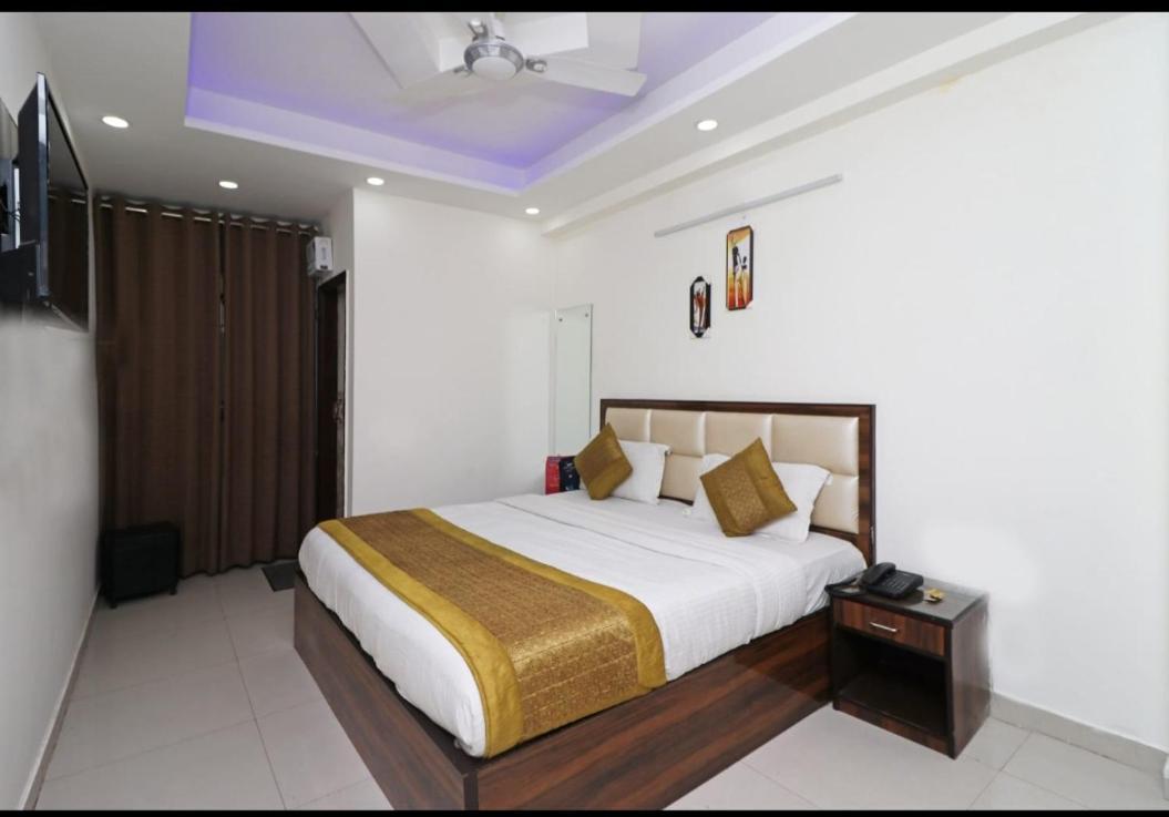 Hotel O Sweet Palace Nowe Delhi Zewnętrze zdjęcie