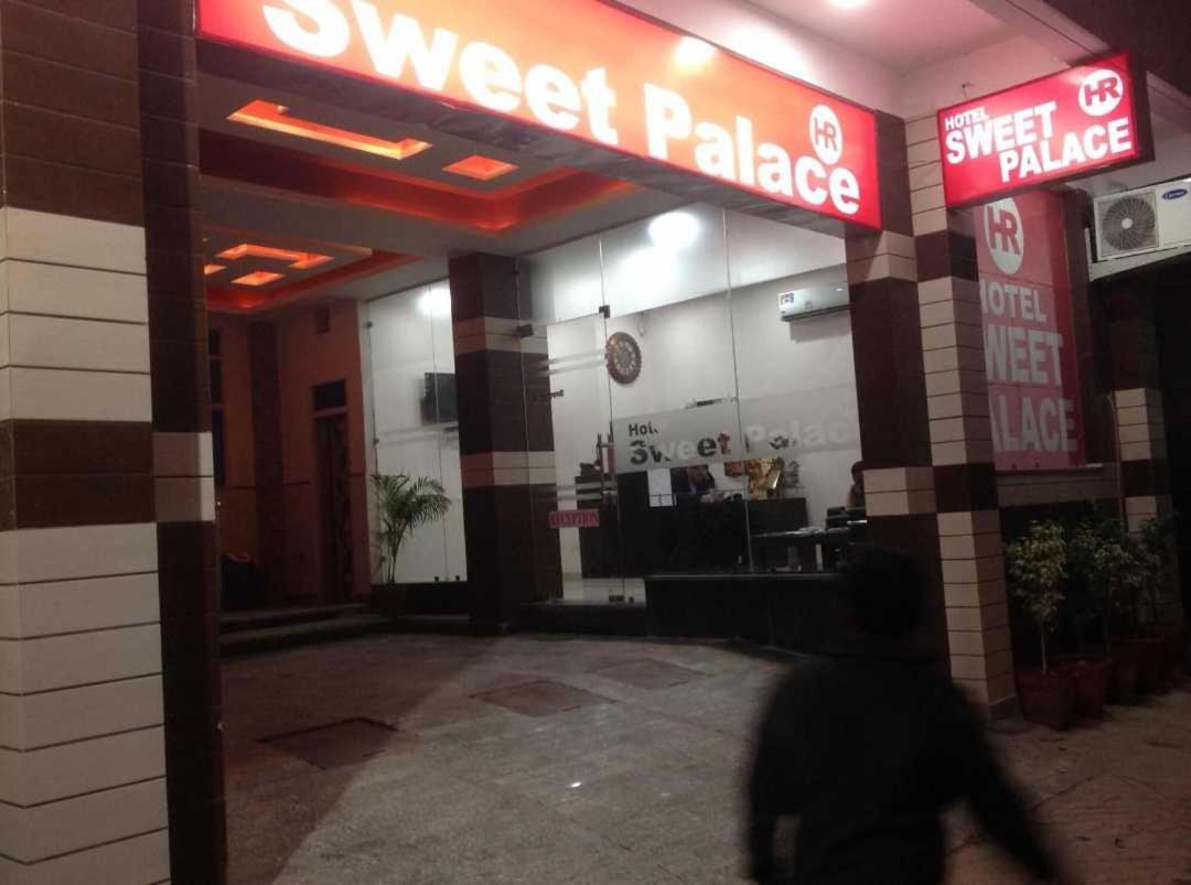 Hotel O Sweet Palace Nowe Delhi Zewnętrze zdjęcie
